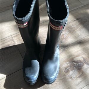 Hunter Women's Classic Black Tall Rain Boots